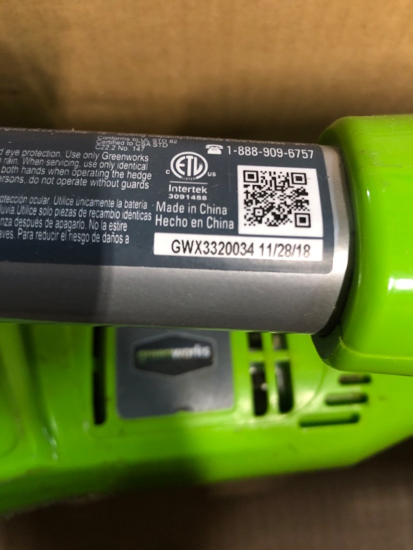 Photo 3 of **USED AND NO BATTERY**
Greenworks Pro 80V 10 inch Brushless Cordless Polesaw