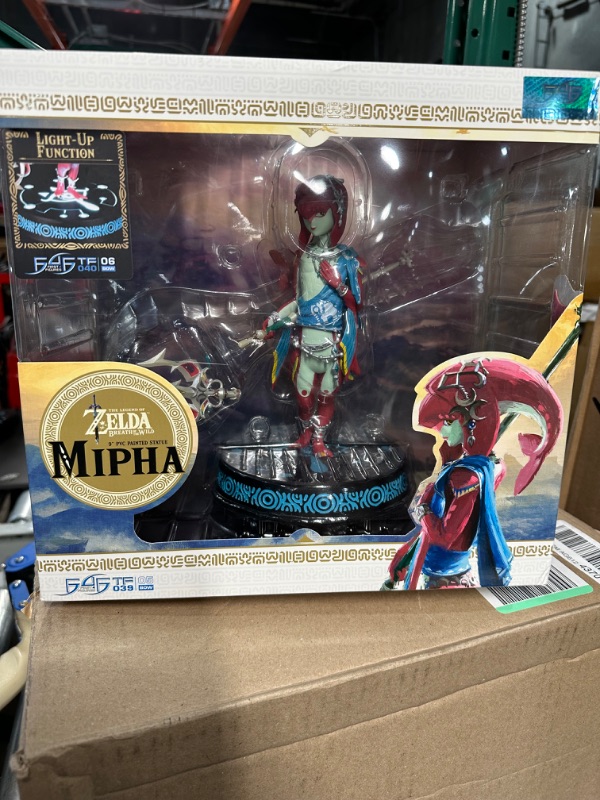 Photo 2 of The Legend of Zelda: Breath of the Wild - MIPHA PVC STATUE Collector's Edition