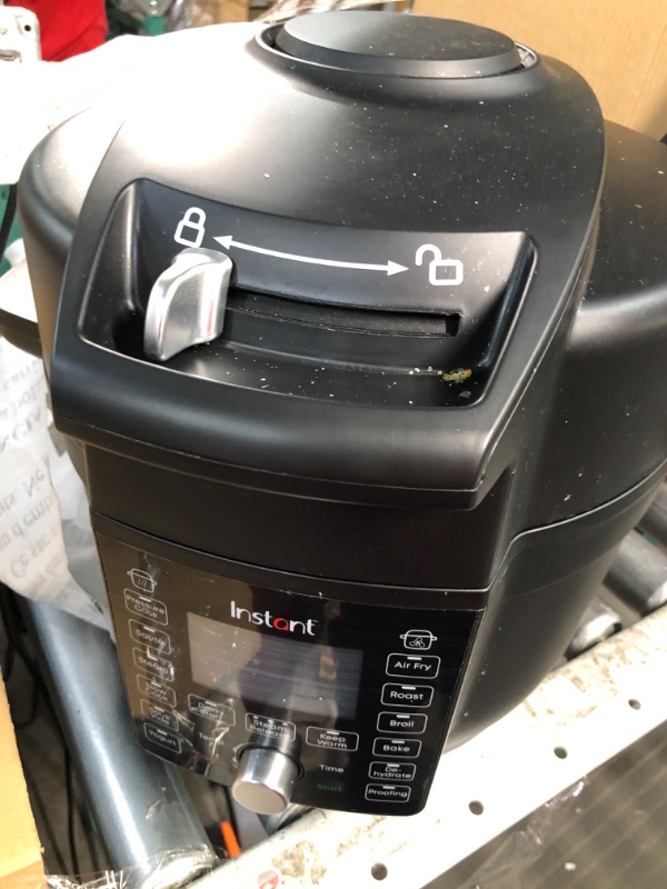 Photo 2 of * item used * dirty * damaged * see images *
Instant Pot Duo Crisp Ultimate Lid, 13-in-1 Air Fryer and Pressure Cooker 