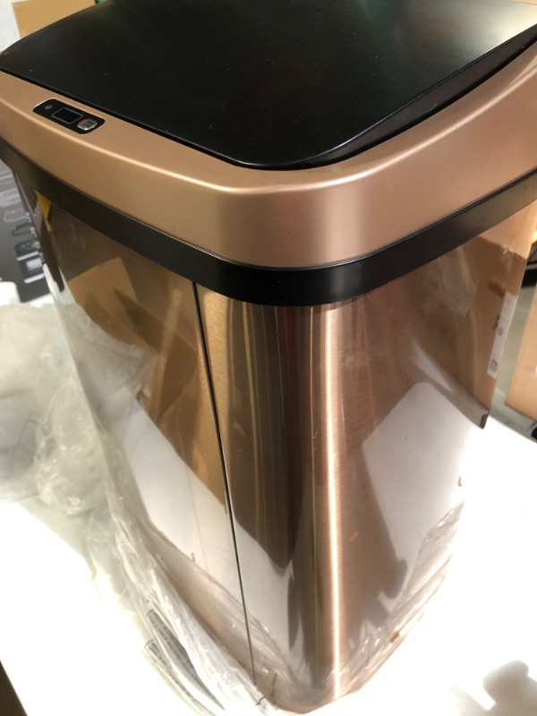 Photo 6 of **SEE NOTES**
iTouchless 13 Gallon Extra-Wide Stainless Steel Automatic Sensor Touchless Trash Can - Rose gold