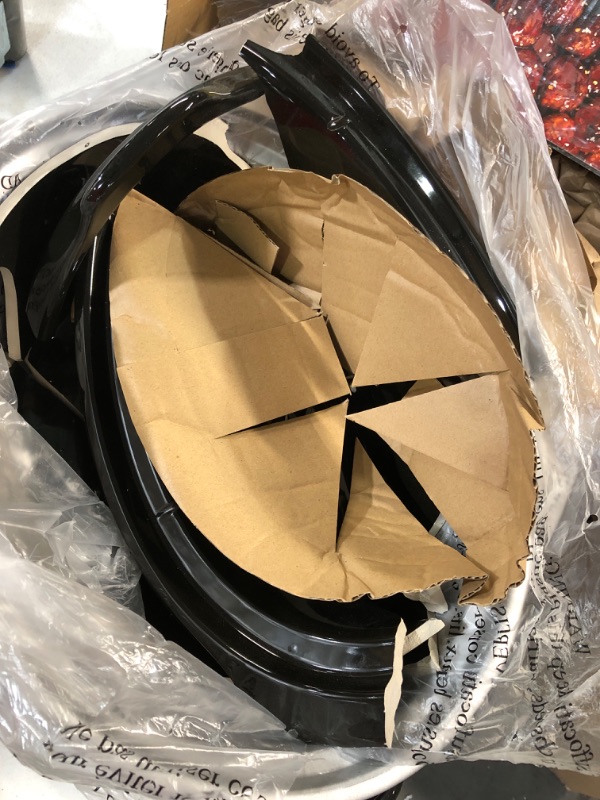 Photo 1 of Crock-Pot 6-Quart Cook & Carry Oval Manual Portable Slow Cooker, 