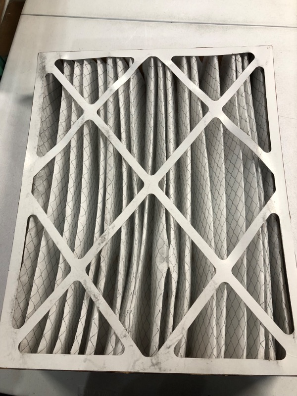 Photo 2 of -USED-Filtrete 20x25x5, AC Furnace Air Filter, MPR 1550 DP, Healthy Living Ultra Allergen Deep Pleat, 1-Pack (actual dimensions 19.56x24.19x4.69)