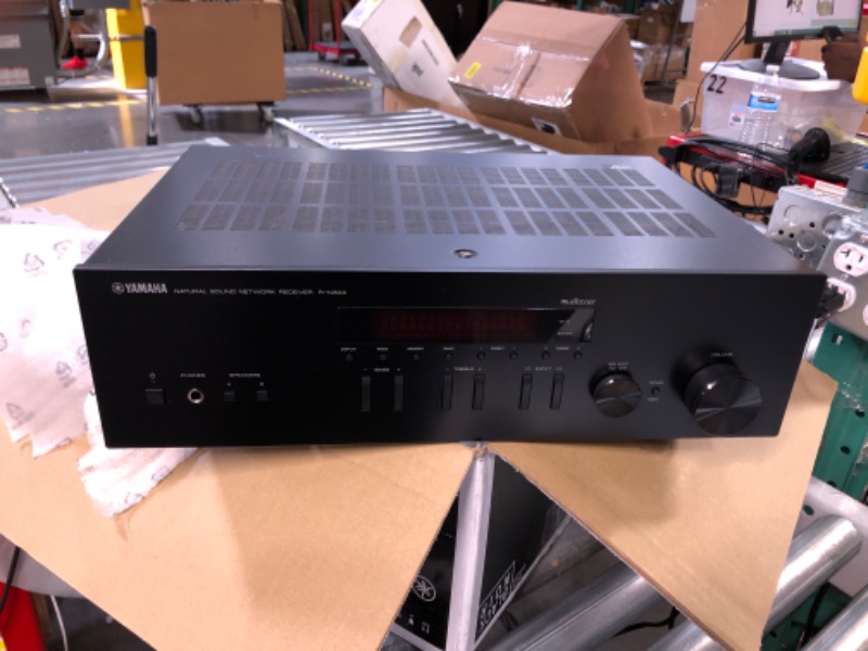 Photo 2 of YAMAHA R-N303BL Stereo Receiver with Wi-Fi, Bluetooth & Phono