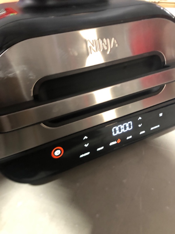 Photo 3 of **USED** Ninja FG551 Foodi Smart XL 6-in-1 Indoor Grill with Air Fry, Roast, Bake, Broil & Dehydrate, Smart Thermometer, Black/Silver 1st Generation