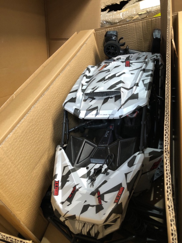 Photo 2 of *NOT TESTED*** ARRMA RC Truck 1/7 FIRETEAM 6S 4WD BLX Speed Assault Vehicle RTR (Batteries and Charger Not Included), ARA7618T2, White/Black