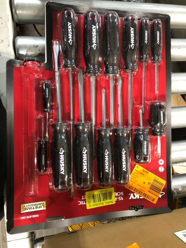 Photo 1 of 15 PIECE SCREWDRIVER SET