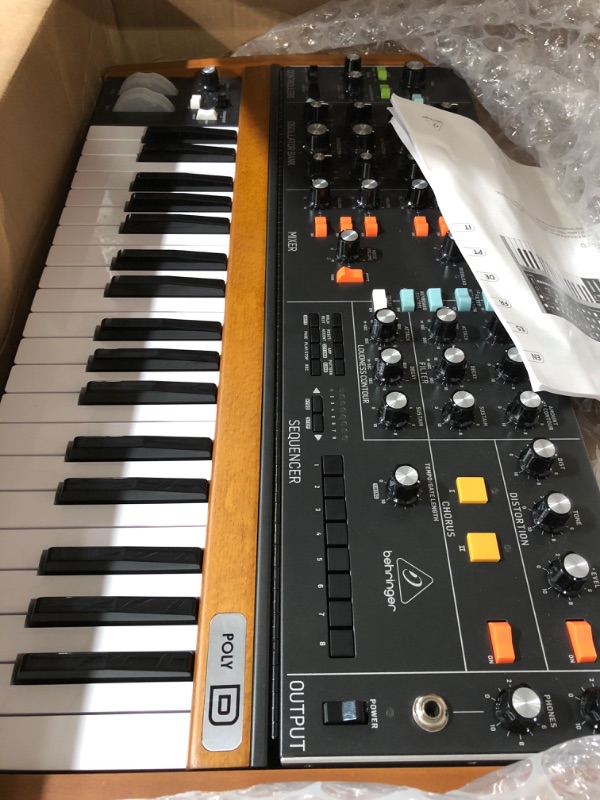 Photo 2 of Behringer Poly D Polyphonic Analog Synthesizer