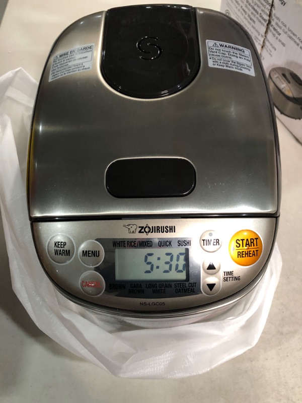 Photo 3 of **USED/SEE NOTES** Zojirushi NS-TSC10 5-1/2-Cup (Uncooked) Micom Rice Cooker