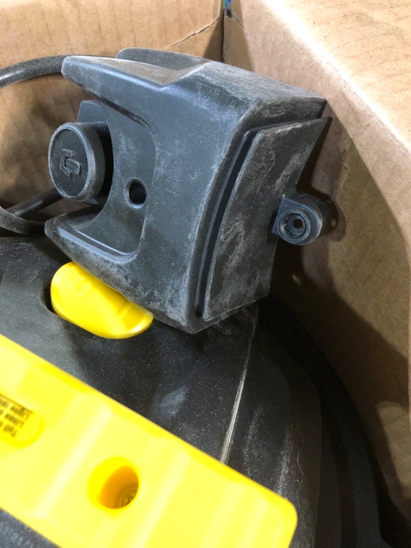 Photo 2 of **USED** PARTS ONLY** ** Stanley - SL18116P Wet/Dry Vacuum, 6 Gallon, 4 Horsepower Black 