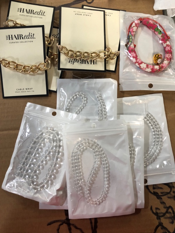 Photo 1 of Pearls(pack of6),chain hairtie(pack of5), bracelet- BUNDLE