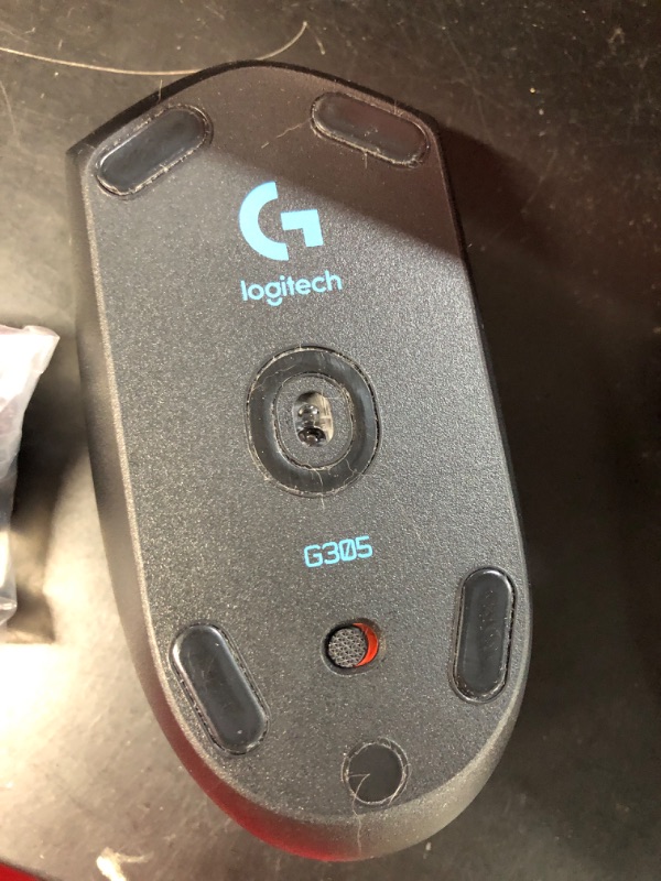 Photo 6 of Logitech G305 LIGHTSPEED Wireless Gaming Mouse Black