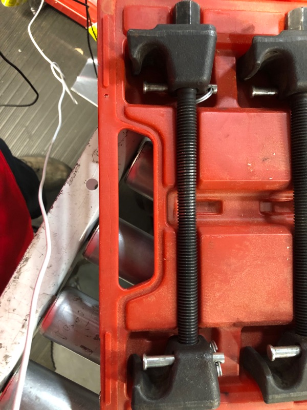 Photo 3 of 8MILELAKE Macpherson Strut Spring Compressor Red