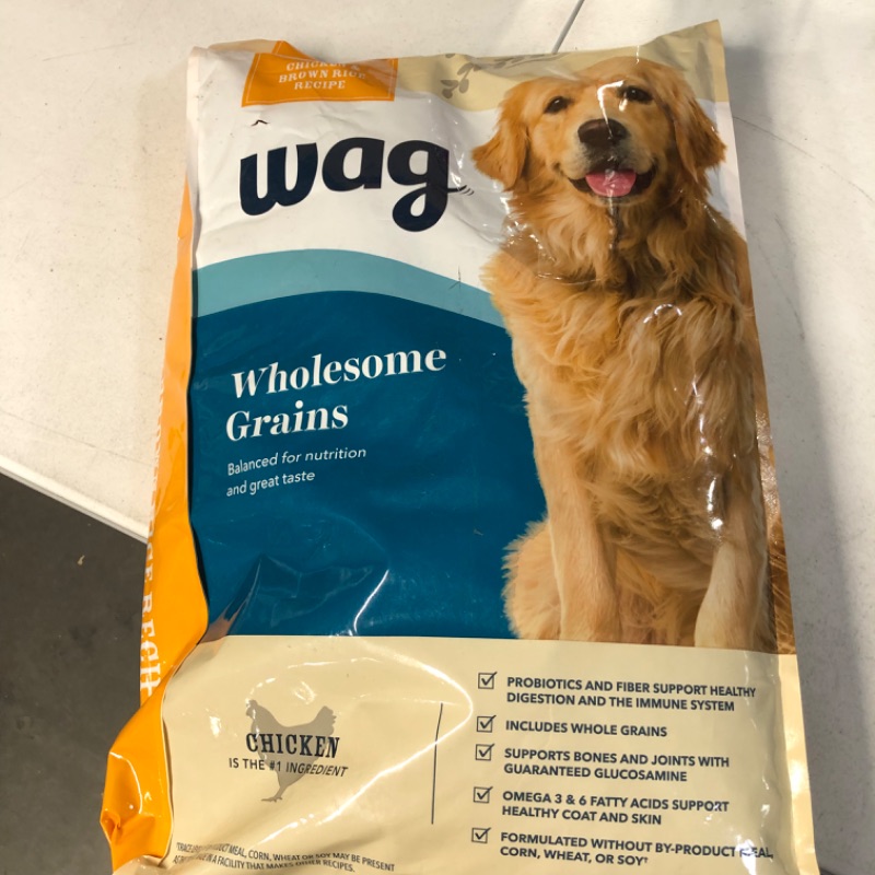 Photo 2 of Amazon Brand – Wag Dry Dog Food, Chicken and Brown Rice, 30 lb Bag 