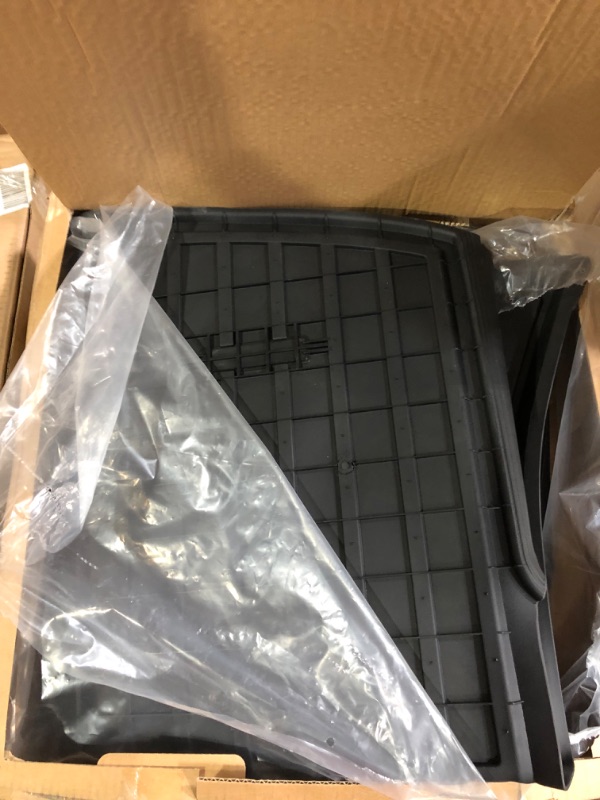 Photo 3 of [USED] Pedigree 3D TPE Material Tesla Model Y Trunk Mats