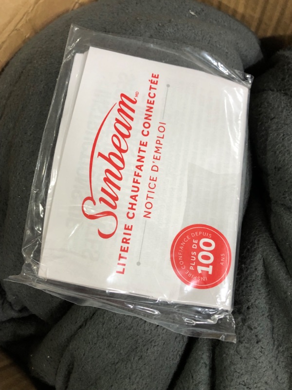 Photo 2 of [USED] Sunbeam LoftTec Wi-Fi Connected Heated Blanket - QUEEN