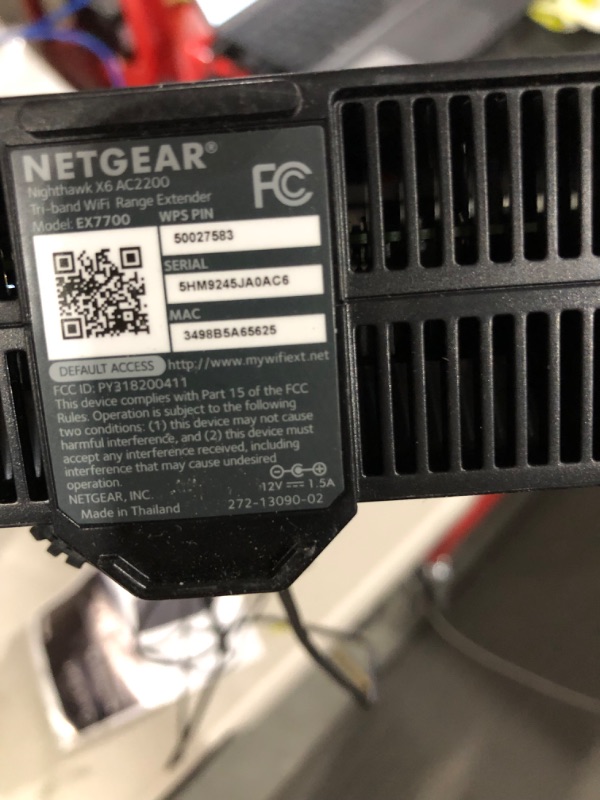 Photo 3 of Netgear Nighthawk X6 EX7700 AC2200 Tri-Band WiFi Mesh Range Extender