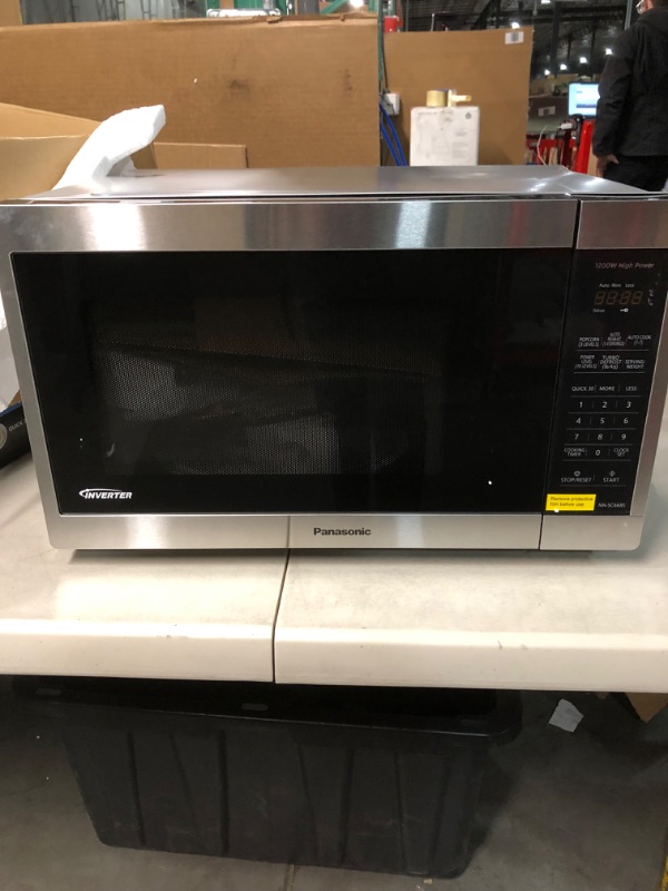 Photo 3 of *PARTS ONLY /DAMAGED* Panasonic 1.3CuFt Stainless Steel Countertop Microwave Oven 