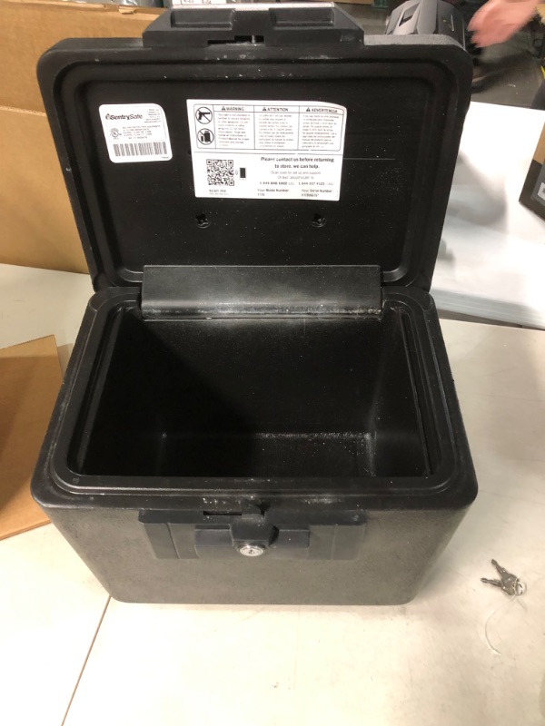 Photo 4 of **USED/SEE NOTES*LOCK STUCK* SentrySafe 1170 Fireproof Box with Key Lock 0.61 Cubic Feet,Black 