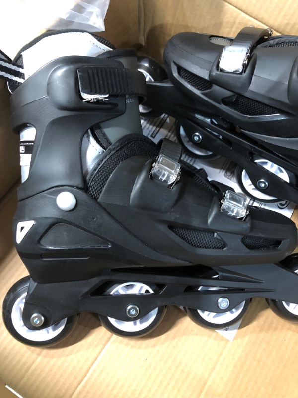 Photo 4 of *NEW* Roller Derby Vtech/Cobra Inline Skates with Adjustable Sizing, Large (6-9) Black