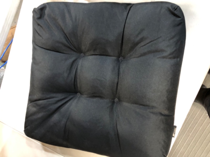 Photo 3 of *USED/DIRTY*Classic Accessories Water-Resistant Square Patio Seat Cushions, 19 x 19 x 5 Inch, 2 Pack, Black