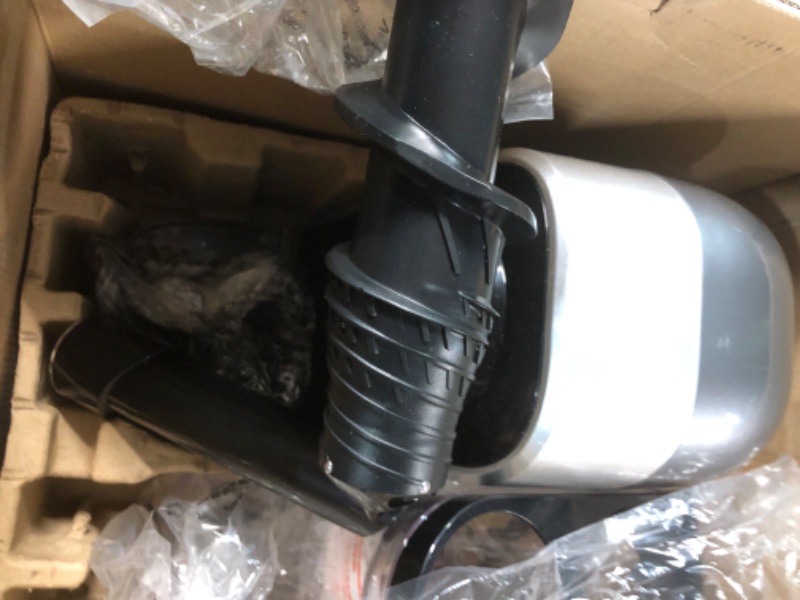 Photo 1 of *USED/SEE NOTES*Omega MM400GY Medical Medium Juicer, BPA Free, Slow Masticating High Juice Yield with Wide Mouth Chute, 200-Watt, Gray 200-Watt Gray