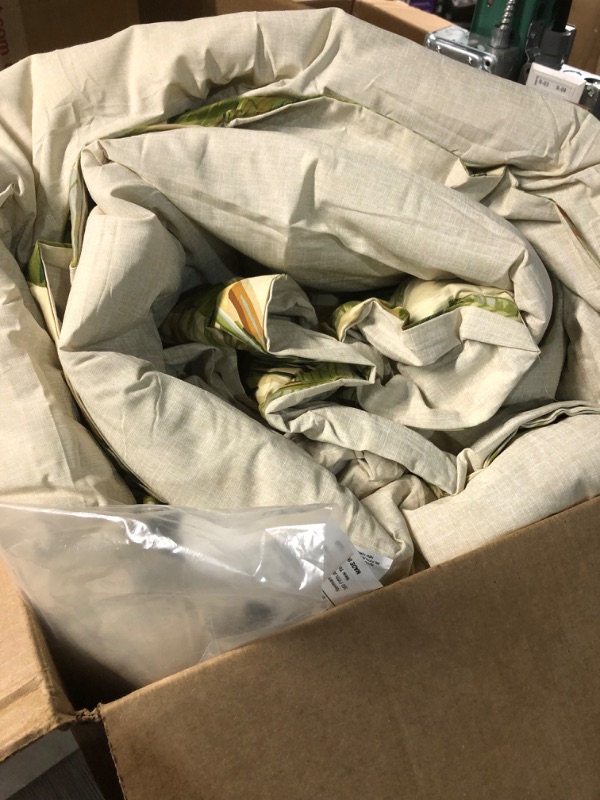 Photo 4 of *ITEM OPENED/SEE NOTES*Tommy Bahama - King Comforter Set, Cotton Sateen Bedding (Palmiers Green, King) & Bathroom Rugs, Cotton Bath Mat, Stylish Tropical Bathroom Decor (Palmiers Medium Green, 20" x 30")