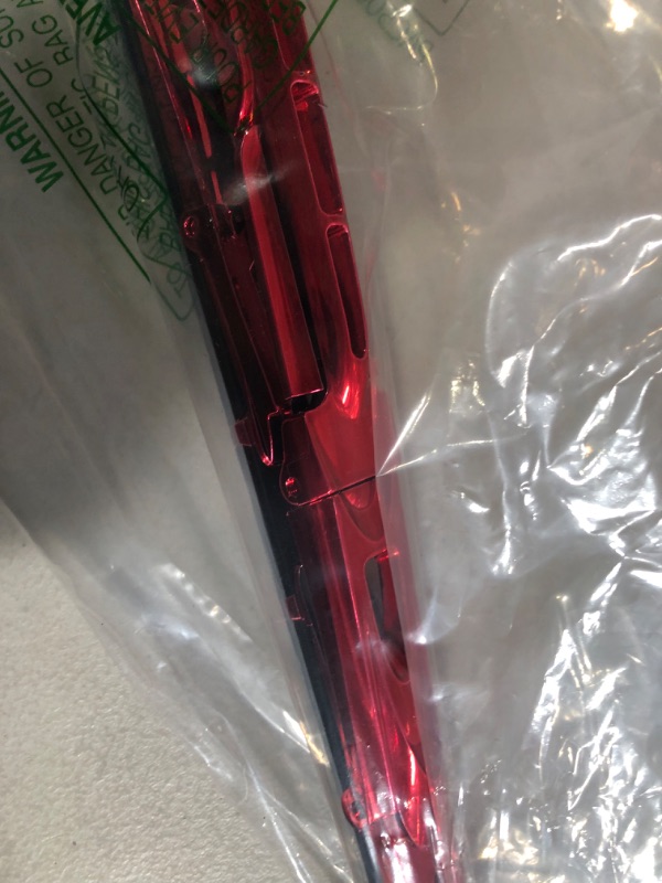 Photo 3 of Pilot Automotive WBP-22AR Arista Anodized Dual Wiper Blade, 22", Red 