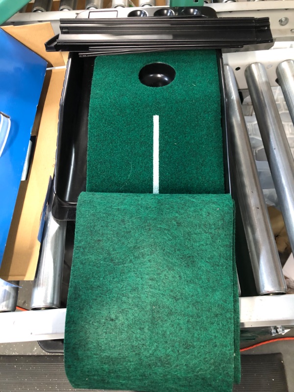 Photo 2 of [USED] KOFULL Putting Green Matt for Indoors | Office | Home, 7Ft 