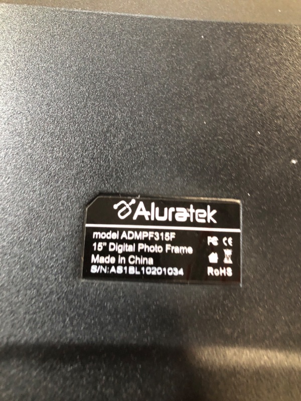 Photo 5 of Aluratek 15-in. Digital Photo Frame