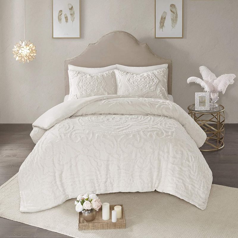 Photo 1 of (Used) Madison Park Laetitia Comforter Bohemian Tufted Cotton Chenille, King/Cal King(104"x92"), Floral Ivory
