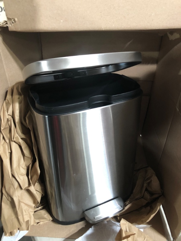 Photo 1 of Amazon Basics 12 Liter / 3.1 Gallon Soft-Close, Smude Resistant Trash Can with Foot Pedal  3.1 Gallon