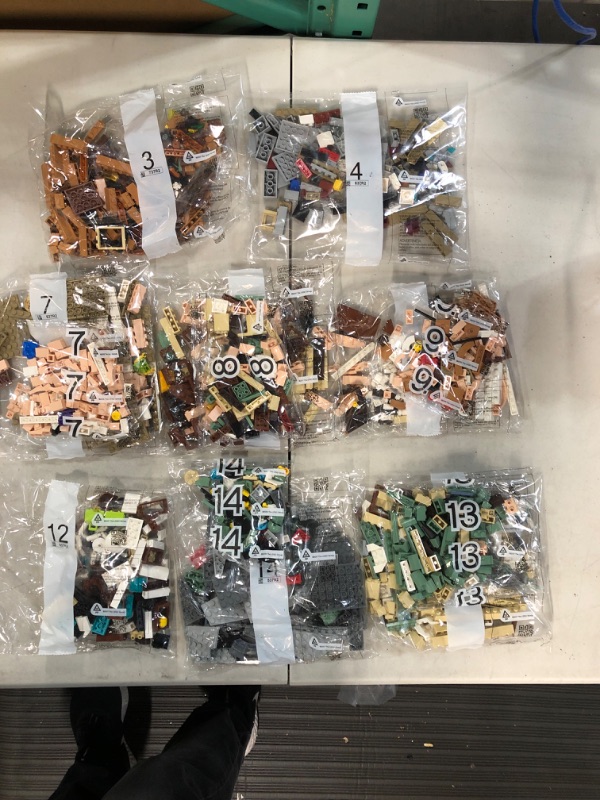 Photo 4 of LEGO Icons Boutique Hotel 10297 Building Set for Adults (3066 Pieces) Frustration-Free Packaging