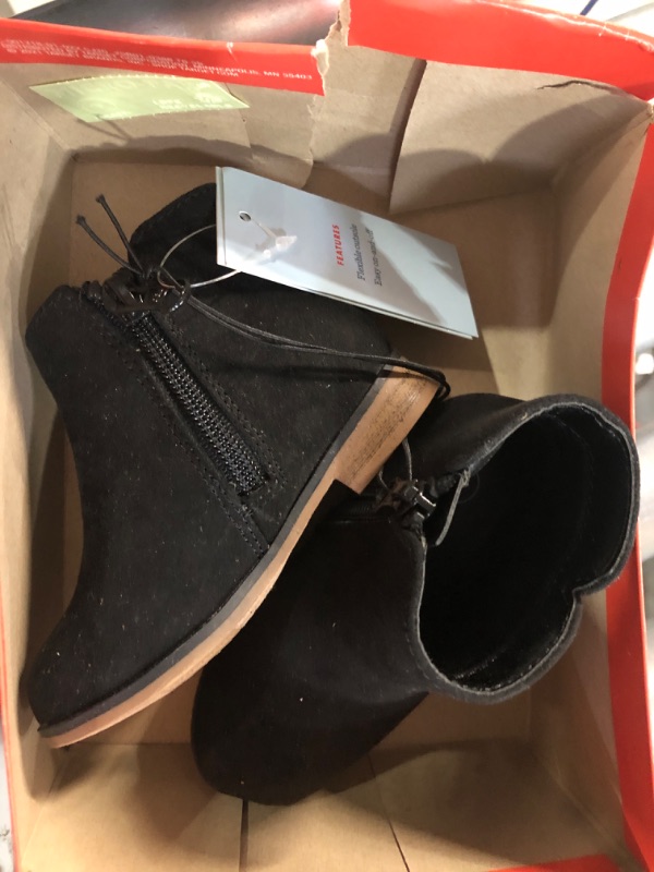 Photo 1 of Cat & JackToddler Girls' Penelope Zipper Booties - Size 6