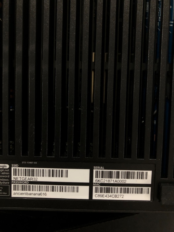 Photo 4 of NETGEAR Nighthawk Pro Gaming WiFi 6 Router (XR1000) 6-Stream AX5400 Wireless Speed (up to 5.4Gbps) | DumaOS 3.0 Optimizes Lag-Free Server Connections | 4 x 1G Ethernet and 1 x 3.0 USB Ports