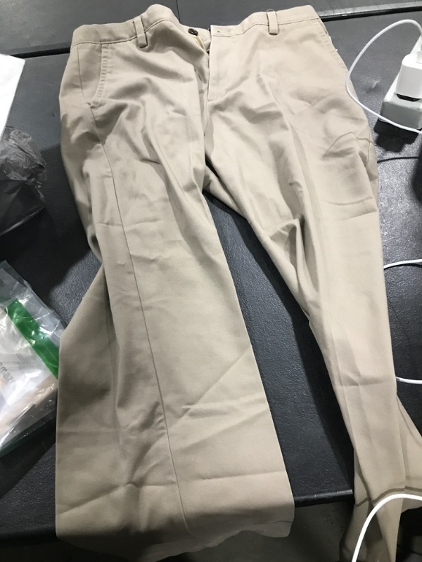 Photo 1 of dockers khaki pants 32x30