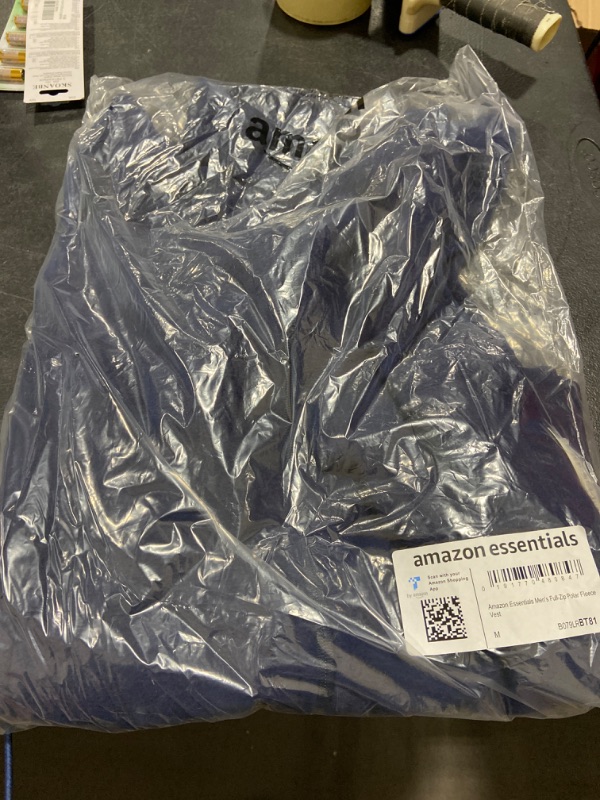 Photo 1 of Amazon Essentials Men's Full-Zip Polar Fleece Vest (Available in Big & Tall) Polyester Navy Medium
