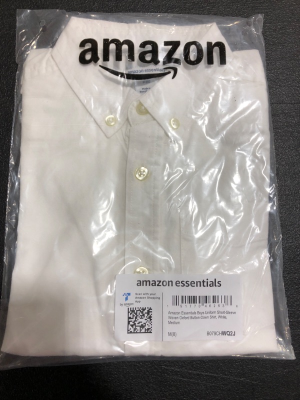 Photo 2 of Amazon Essentials Boys' Uniform Short-Sleeve Woven Oxford Button-Down Shirt Medium White