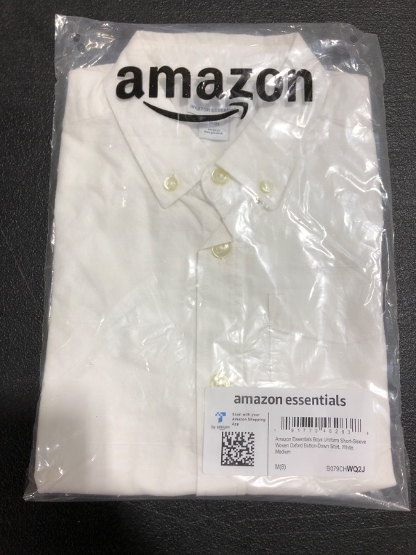 Photo 2 of Amazon Essentials Boys' Uniform Short-Sleeve Woven Oxford Button-Down Shirt Medium White