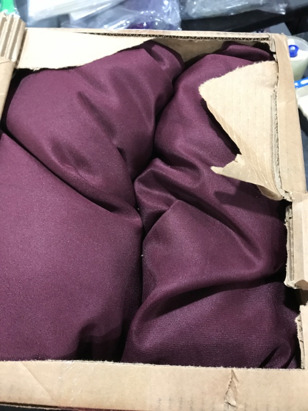 Photo 2 of 28x35 Burgundy Super Value Pet Dog Bed By Majestic Medium (35 in. x 28 in.) Solid Burgundy
