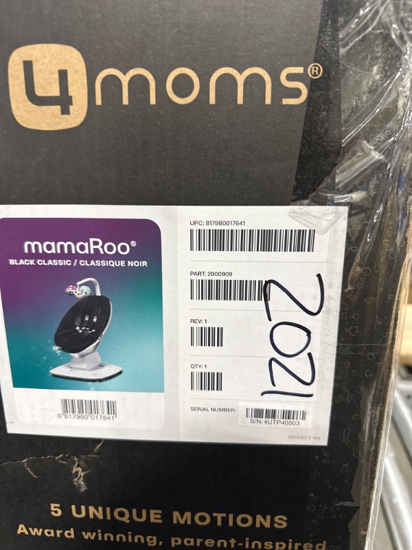 Photo 3 of 4moms MamaRoo Multi-motion Baby Swing