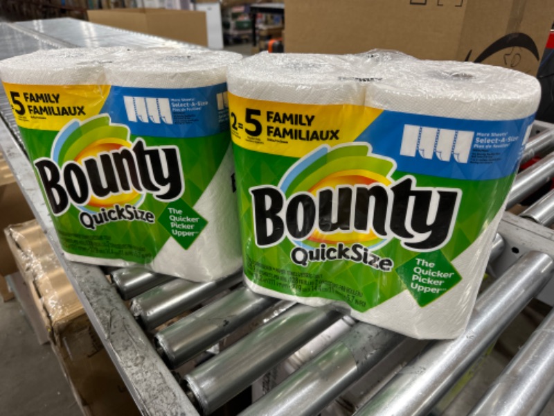 Photo 1 of 2 PACK 4 ROOLLS BOUNTY QUICK SIZE 