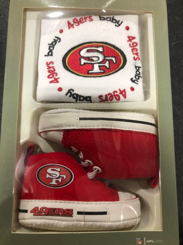 Photo 1 of Baby Fanatic MasterPieces Gift Set 2-Piece - San Francisco 49ers 2-pc Gift Set