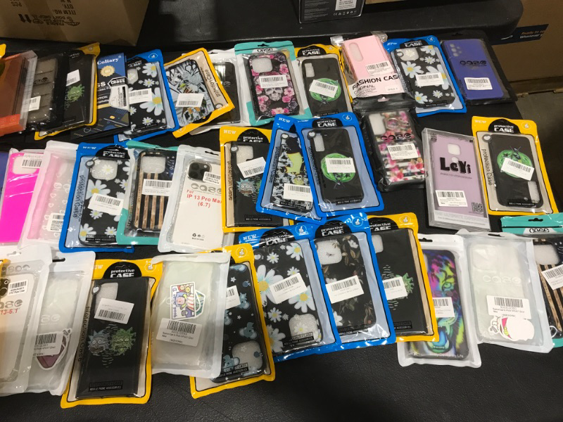 Photo 1 of ***BOX LOT FULL OF NEW PHONE CASES!!!!***


