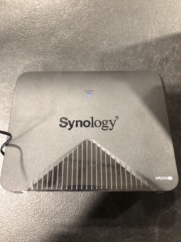 Photo 2 of Synology MR2200ac Mesh Wi-Fi Router