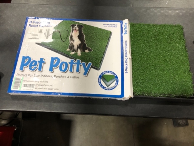 Photo 1 of  Dog Puppy Indoor Potty Pad Rug Training Grass Patch Toilet Mat Tray 20" x 25"
