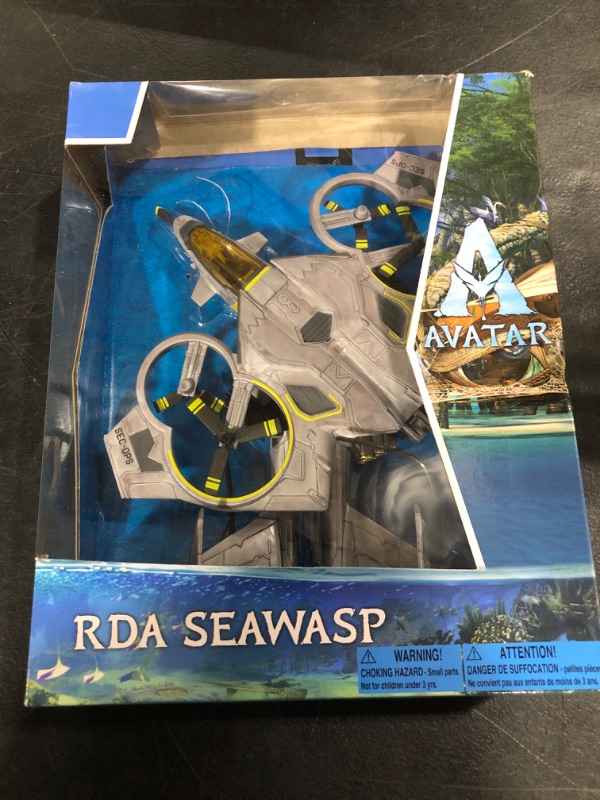 Photo 2 of Avatar: the Way of Water World of Pandora Deluxe RDA Seawasp Vehicle
used / open box
