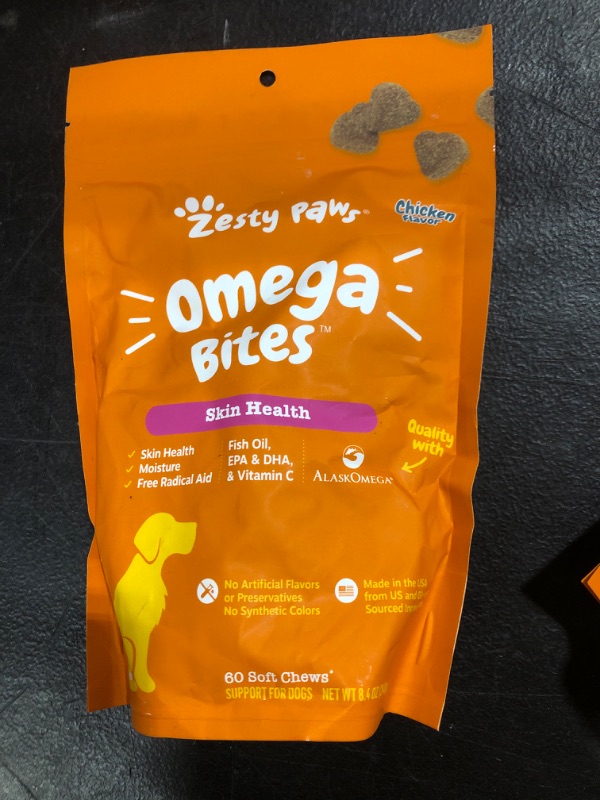 Photo 2 of Zesty Paws Skin Health Omega 3 Soft Chews for Dogs - Chicken Flavor - 60ct (EXP 07/2023)