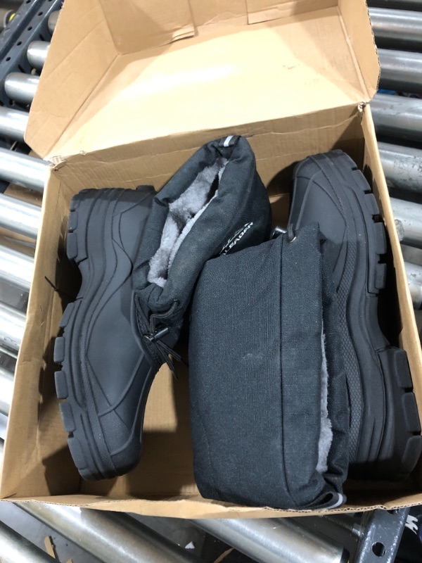 Photo 1 of ALEADER Men's Insulated Waterproof Winter Snow Boots 11 Black/Buckle