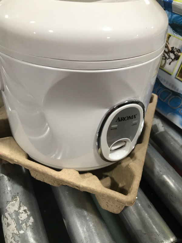 Photo 2 of Aroma Housewares 8-Cup (Cooked) (4-Cup UNCOOKED) Cool Touch Rice Cooker (ARC-914S) & Aroma 6-cup (cooked) 1.5 Qt. One Touch Rice Cooker, White (ARC-363NG), 6 cup cooked/ 3 cup uncook/ 1.5 Qt. 8 Cup (Cooked) Cooker + Rice Cooker, White White