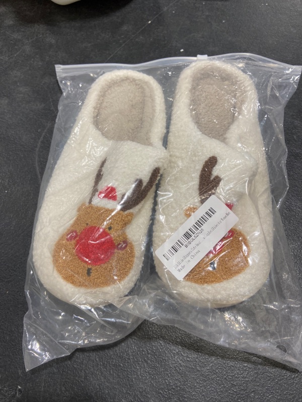 Photo 2 of ajobity Cute Slipper for Women Elk Slide Slippers Fun Xmas Slippers Heart Bunny Slides Soft Plush Christmas Cotton Slippers Keep Warm Couples Slides Red 7.5-8 Women/6.5-7 Men